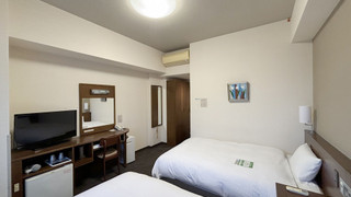 ツインルームシングルサイズベッド 2 台禁煙