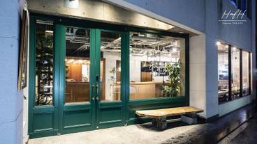 施設の入り口 / 9