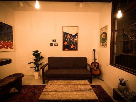 トラディッショナル アパートメント / 2