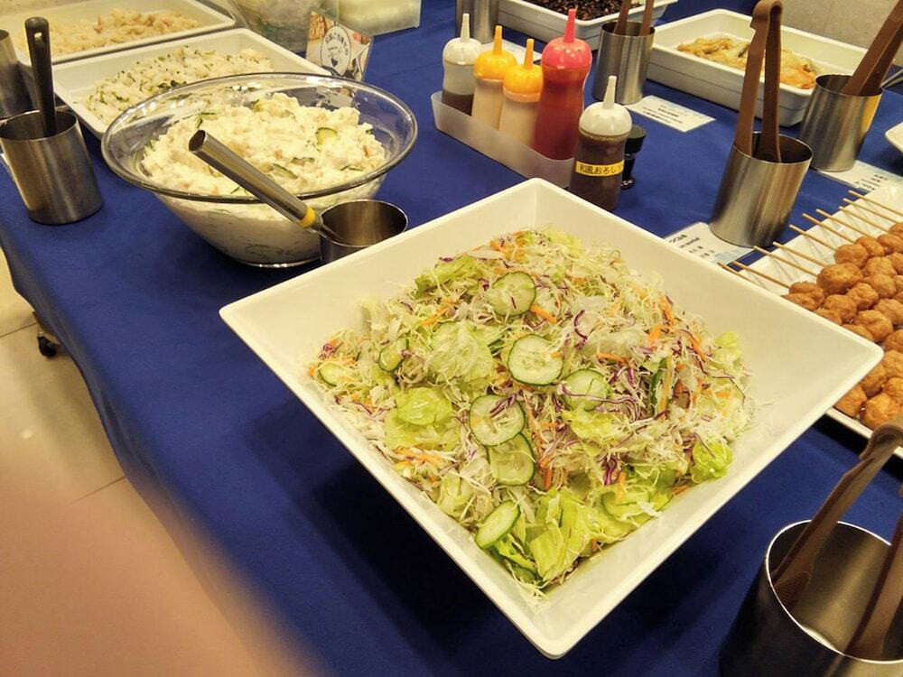 朝食