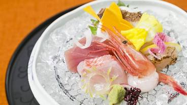 食事・飲み物 / 12