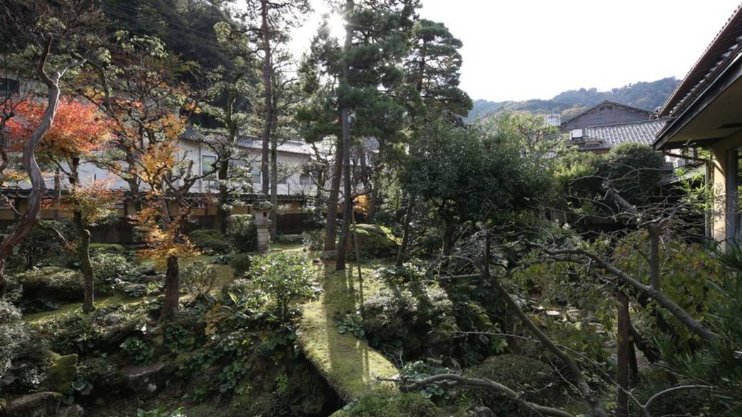 建築美を堪能しつつ
チェックイン / 4
