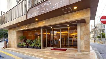 施設の入り口 / 26