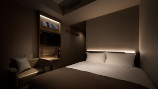 エコノミー ダブルルーム セミダブルベッド 1 台