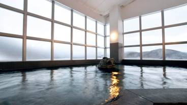 屋内スパ浴槽 / 4