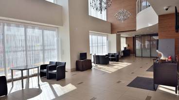 ロビー応接スペース / 4