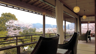 スイート ガーデンビュー 大観 (禁煙)