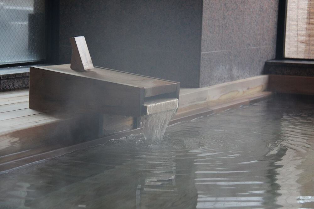 名だたる文豪や芸術家が憧れた宿4038012