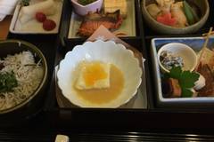 季節料理　あら珠