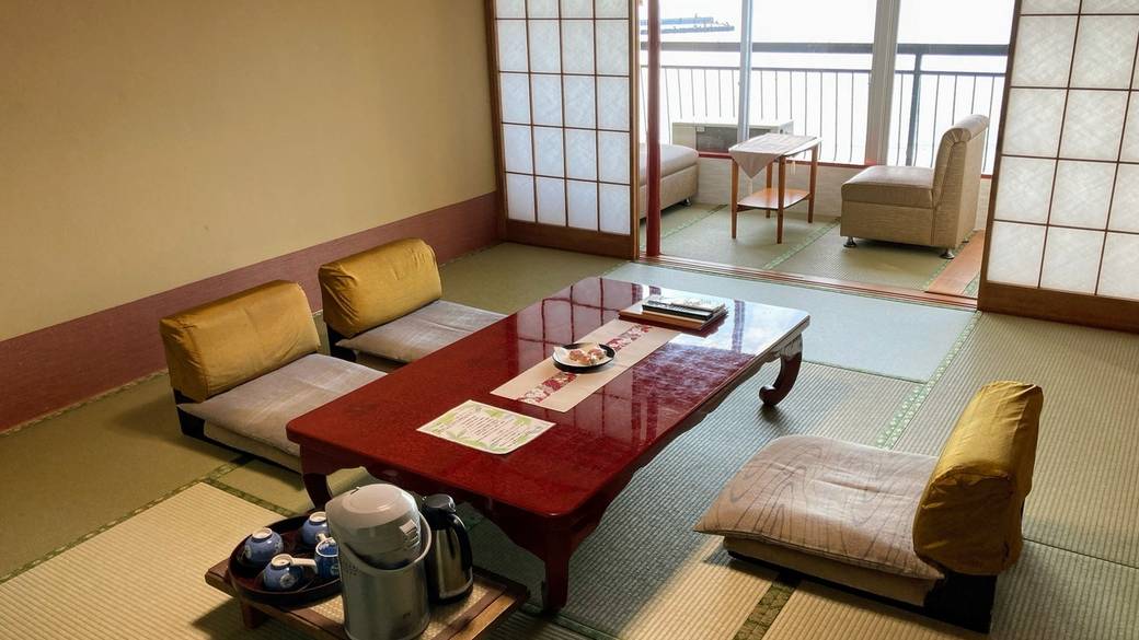 全室オーシャンビュー
海景色に心癒されます / 2