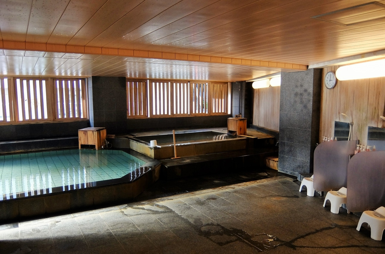 3．広々和室で開放的になれる「熱海温泉ホテル 夢いろは」4084108