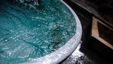 屋外スパ浴槽 / 2