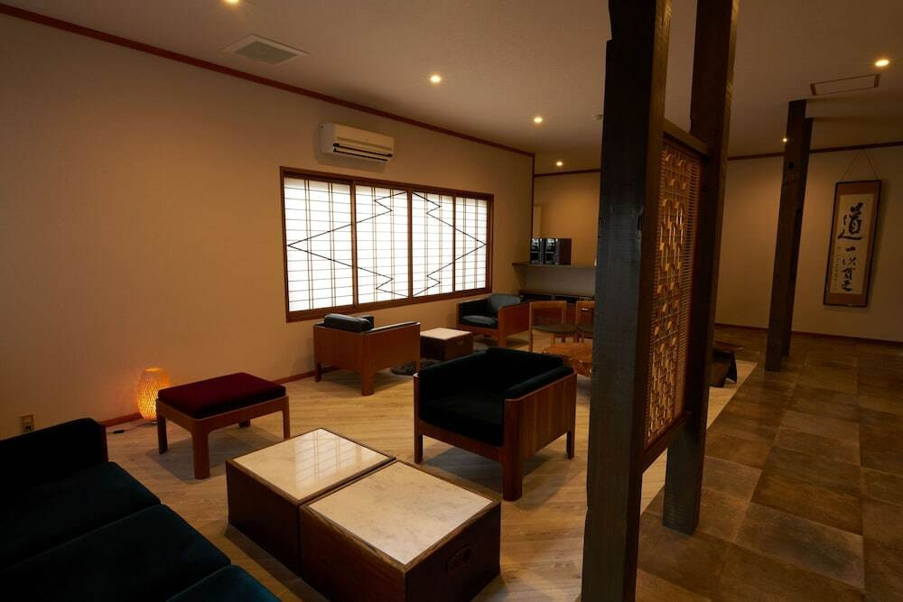 ロビー応接スペース