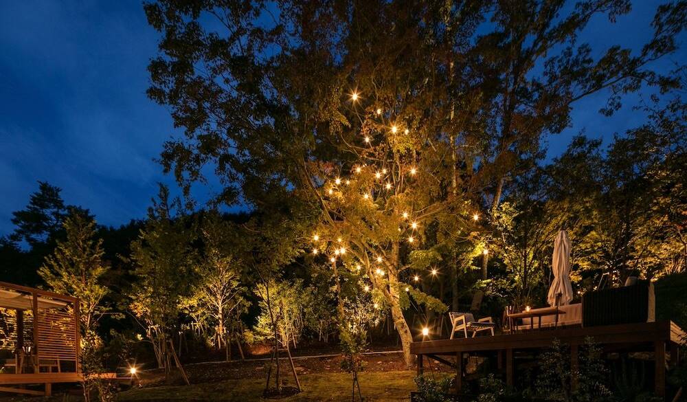 敷地内の夜の雰囲気 / 3