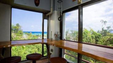 フード コート / 1