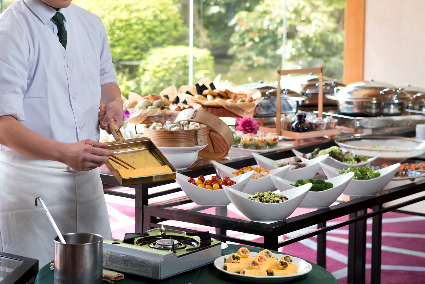 ホテルの朝食・ビュッフェ・バイキング
