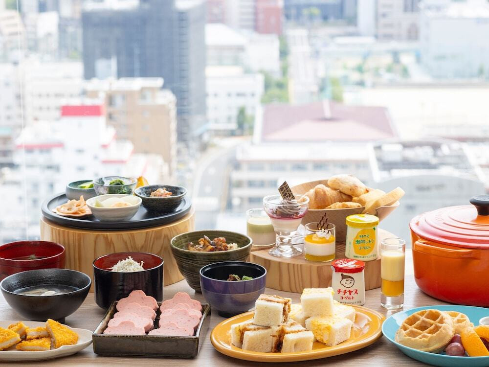朝食