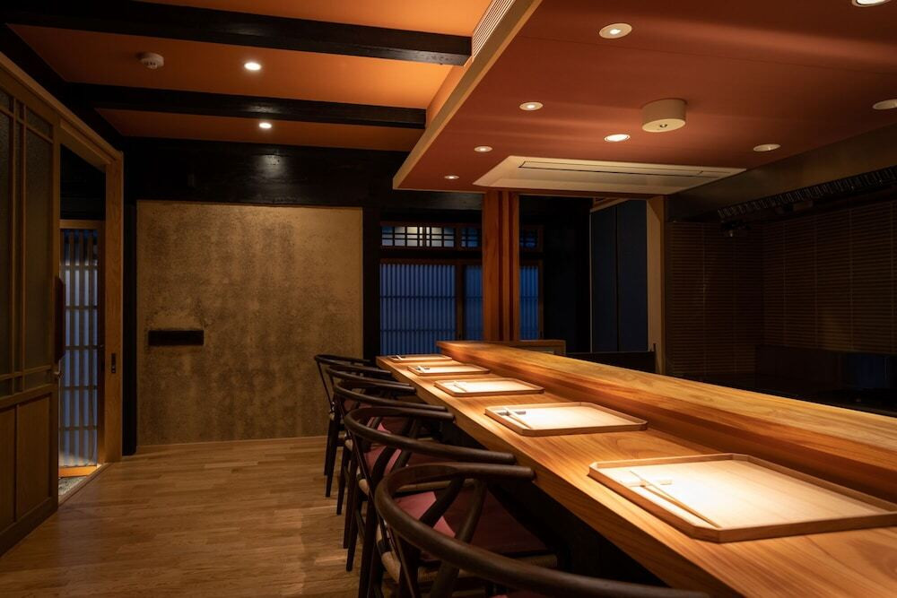 近江屋のダイニング