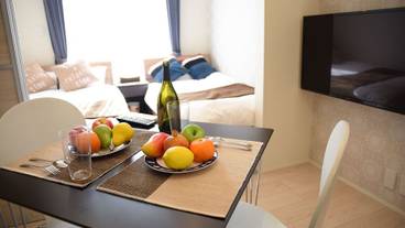 客室内のダイニングエリア / 12