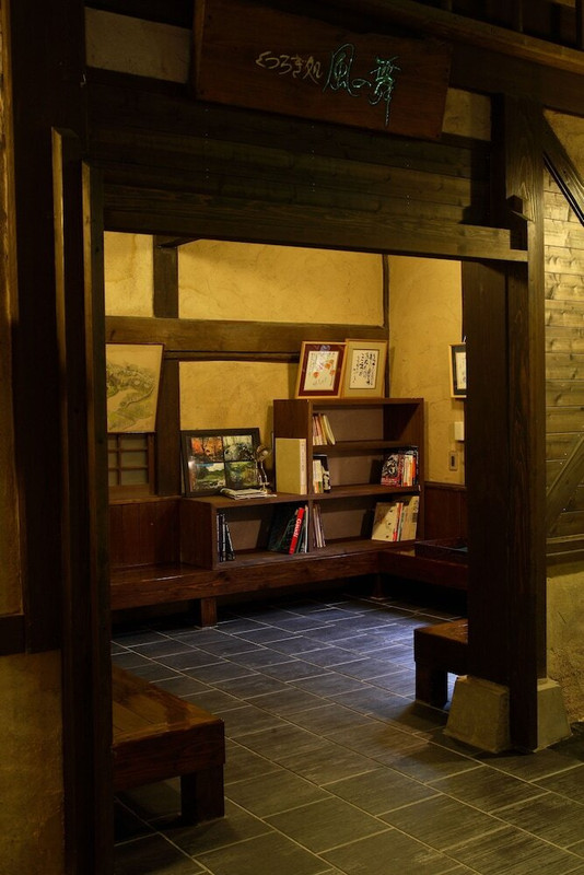 ロビー応接スペース