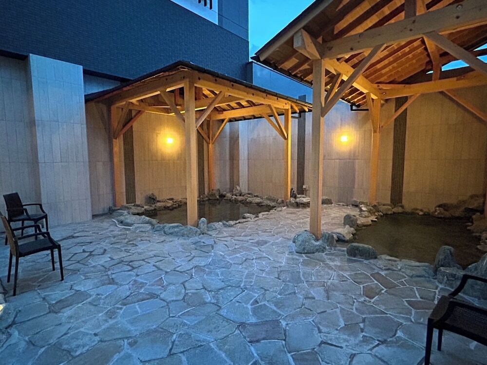 屋外スパ浴槽