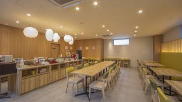 朝食スペース / 6