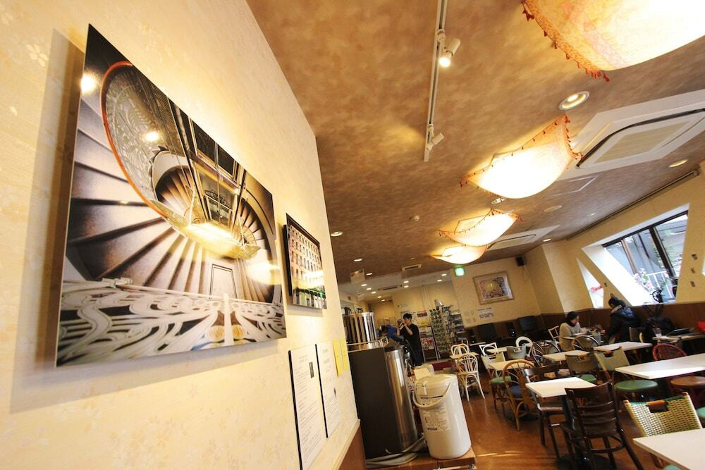 ロビーラウンジ