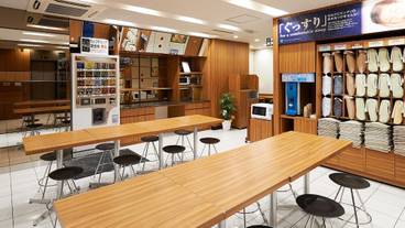 朝食スペース / 9