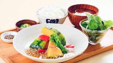 食事・飲み物 / 1