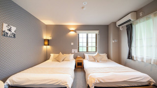 ツインルーム302