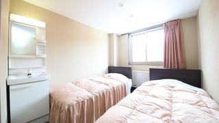 ツインルーム（トイレ付）禁煙