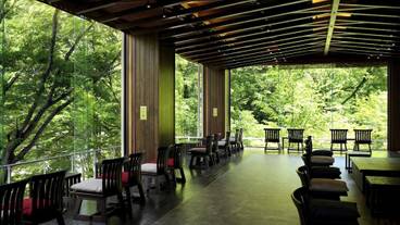 ロビー応接スペース / 3