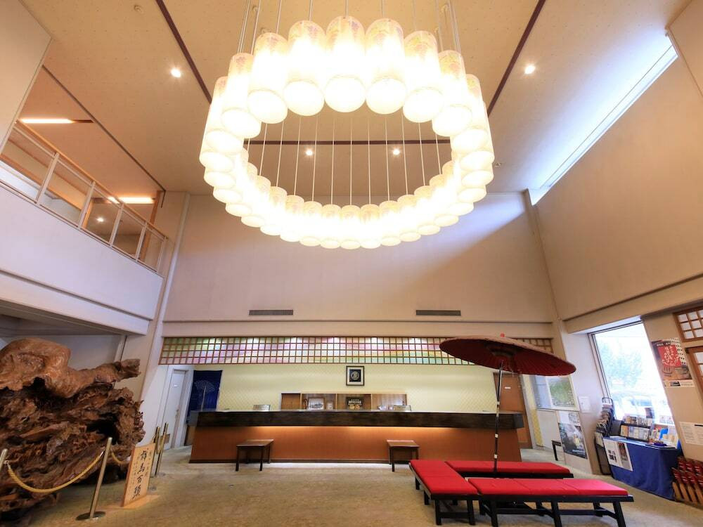 ロビーラウンジ