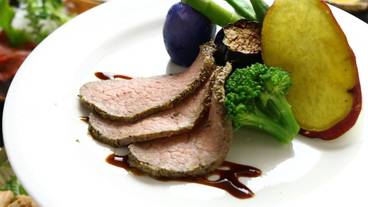 食事・飲み物 / 24