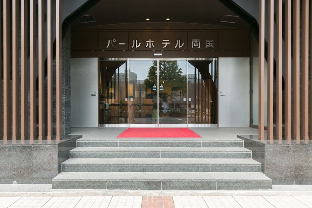 施設の正面
