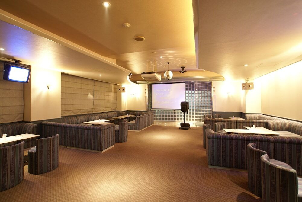 カラオケ ルーム