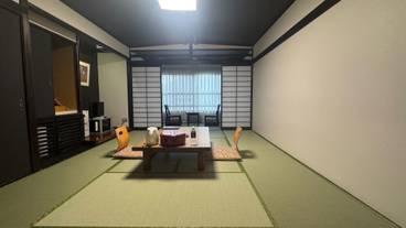 客室 / 21