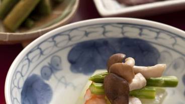 食事・飲み物 / 3