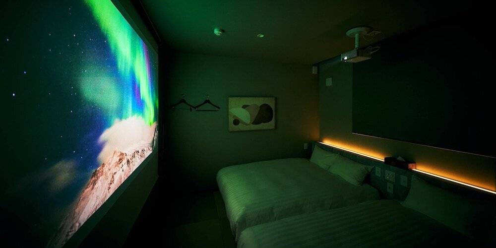 プロジェクター / 2