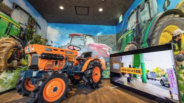 内部エントランス / 2