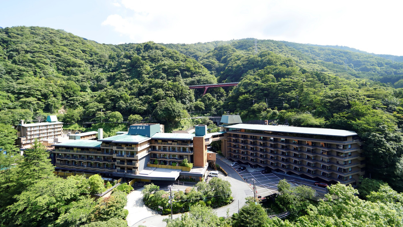 須雲川と山々の風景を満喫できる温泉リゾートホテル4256031