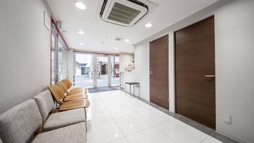 施設の入り口 / 3