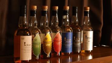 食事・飲み物 / 4