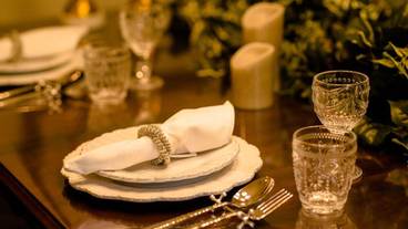 客室内のダイニングエリア / 38