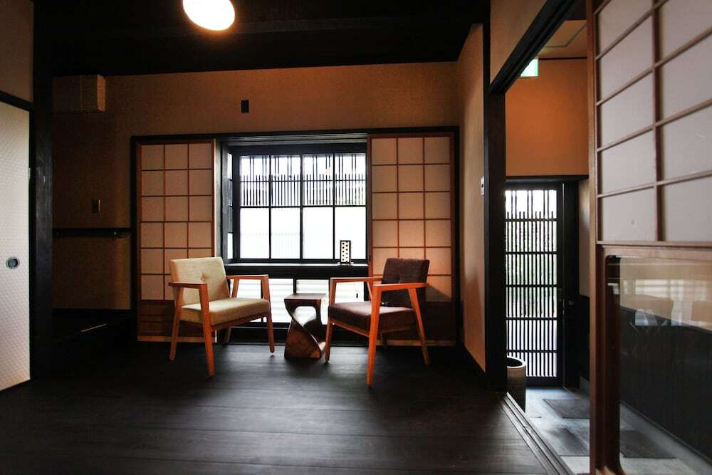 内部エントランス