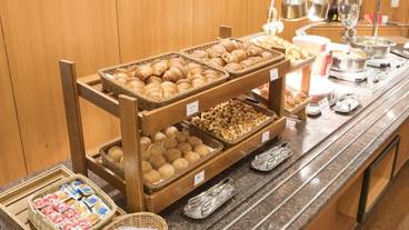 朝食ビュッフェ / 16