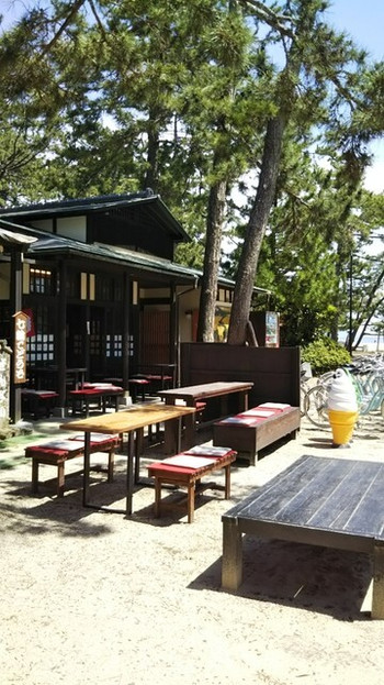 「はしだて茶屋」 内観 85735998 席