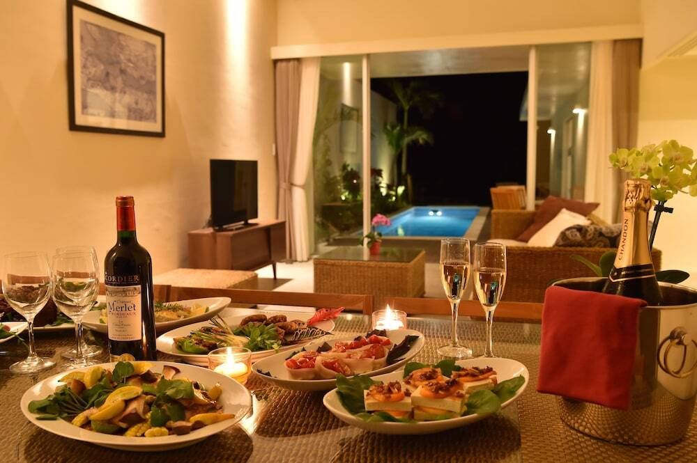 プール＆キッチン付きのコンドミニアムにシェフを呼んでディナー♪3531124