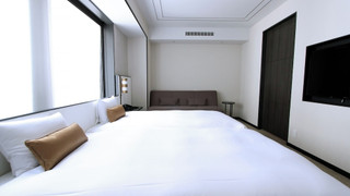 デラックスツインルーム　ユニバーサル 禁煙 [部屋定員：6歳以上2名, 0-5歳 2名]