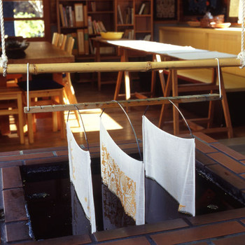 ひと息ついたら、「藍染め体験」を楽しんでみませんか？3709288